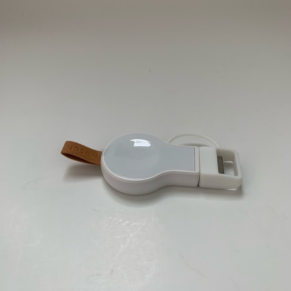 mobile digital Apple Watch portable charger - Picture 4 of 10